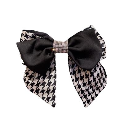 China Fashion Houndstooth Bow Hair Clips Satin Hairpins Girl Hair Accessories Simple Rhinestone Spring Clip for sale