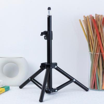 China Best Quality 50cm Portable Mobile Phone Stents Table Mini Tripod Selling Lightweight Tripod for sale