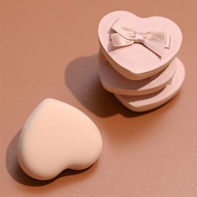 China Powder NEW Non-latex Puff Face Powder Heart Shaped Makeup Sponge Soft Foundation Sponge Cosmetic Mineral Powder Wet Dry Makeup Tools for sale