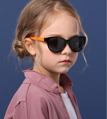 China Wholesale Splash Proof Silicone Boy Sun Glasses Kids Eyewear Girls Sunglasses Polarized Sunglasses for sale