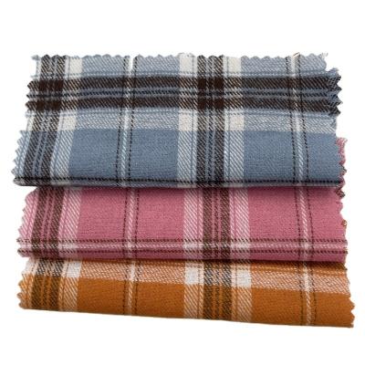 China QUICK DRY Ready to ship fabric China 2022 cotton cheap brushed woven plaid fabric flannel yarn dyed fabric for men's shirt for sale