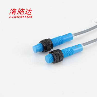 China Interruptor de proximidad capacitivo del tubo plástico M12 para la detección llana en venta