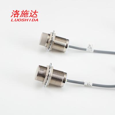 China Alambre inductivo análogo de DC 3 de sensor de proximidad M30 con la salida actual 4-20mA con el tipo de cable en venta