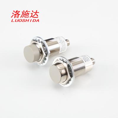 Chine Capteur de proximité inductif cylindrique de fond de C.C de tube sans fil en métal M30 à vendre