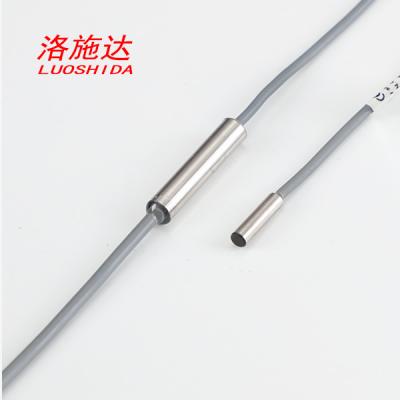 China Induktiver ultra Mini Proximity Sensor With Cable das getrennte D4 für Geschwindigkeits-Entdeckung zu verkaufen