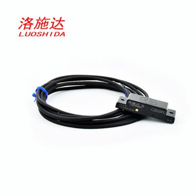 China Distância capacitiva do interruptor 10mm do sensor de proximidade do quadrado da C.C. Q20 ajustável para o sensor nivelado líquido à venda