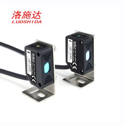 China A través del tipo sensor del haz de proximidad del laser del cuadrado con el tipo de cable 3 luz visible 660nm del alambre Q31 en venta