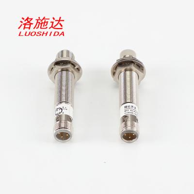 China M12 de Analoge Aanleidinggevende Draad van de Nabijheidssensor gelijkstroom 3 voor 0-10V-Output met 4 Pin Plug Connection Te koop