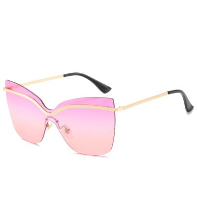 China Custom Women Shades One-Piece Sunglasses Fashion Cat Eye Metal Frame Sunglasses New Fashion Sunglasses for sale