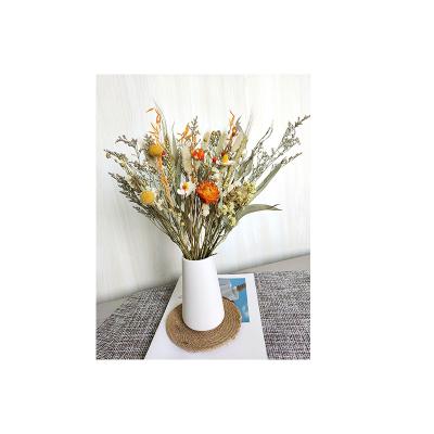 China Wedding party home store decoration dried flowers bouquet for vase dried flower arrangement home decoration wedding bouquet decoration for sale