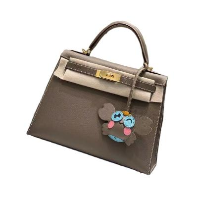 China Fashion 2022 spring and new summer fashion leather all-match casual handbag for sale