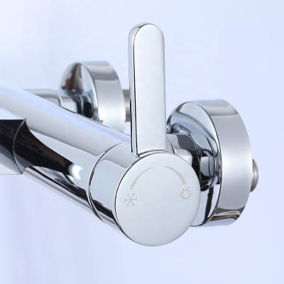 China Quality Modern Solid Size Water Filter Faucets Rotating Kitchen Sink Faucet Water Tap Brass Kitchen Faucets for sale