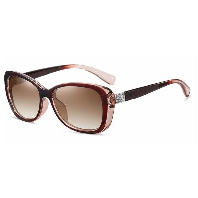 China High Quality 2021 New Polarized Ladies Sunglasses Frame Color Changing Sun Eye Fashion Metal Sunglasses for sale