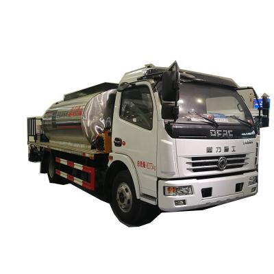 China Hotels Road Stone Chipping Propagator Asphalt Distributor Intelligent Heating Trailer On Hot Sale for sale