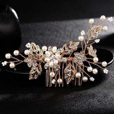 China HXC3350 Fashionable Shape Handmade Flower Hair Comb Bridal Rhinestones Hair To Comb Wedding Hair Accessories for sale