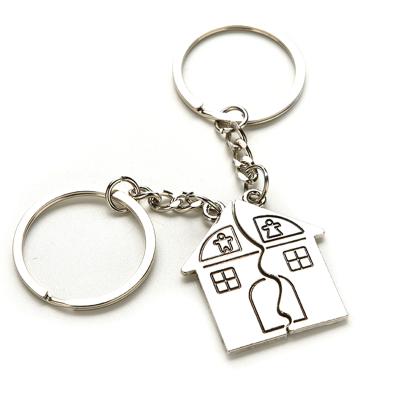 China Promotional Gifts Hot Selling 1 Pair New Couple Lovers Lock Type Couple Metal Chain Valentine's Day Gift House Key Chain for sale