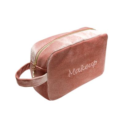 China Luxury Fashion Rose Large Makeup Bag Velvet Travel Toiletry Toiletry Case Custom With Handle for sale