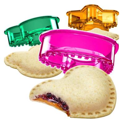 China YM Factory Bread Sandwich Cookie Decruster Pancake Maker DIY Kids Girls Boys DIY Cutter and Sealer Set for Lunch Box and Bento Box for sale