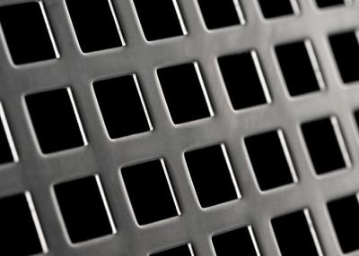 China Black punched metal sheet Oblong or Square Hole Pattern à venda