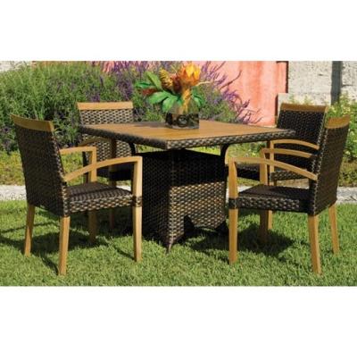 China Top Sale Modern Style Outdoor Furniture Garden Rattan Dining Table Easy Carry Set for sale