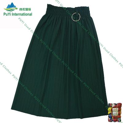 China Polyester / Cotton Ladies Wool Knitted Used Skirts Korean Clothes Balls Used Occasion Clothing for sale