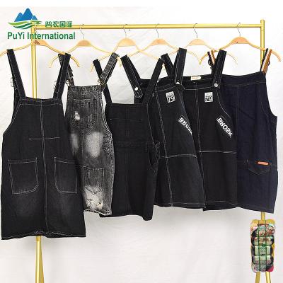 China Blue denim suspender skirt second hand ladies clothing brand used clothing UK for sale