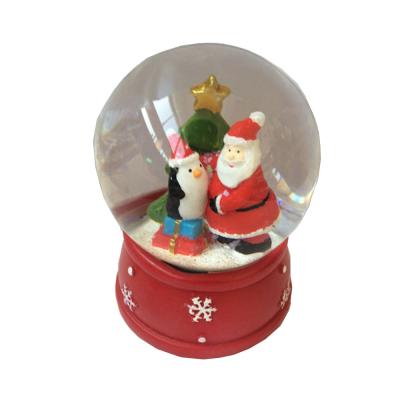 China Hot Selling Europe Amazon Resin Christmas Gifts Snowman Modeling Delicate Snow Globe For Souvenir for sale