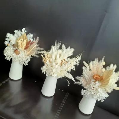 China 45-60cm DIY Pampas Sun Flower Bouquet Arrangements Wholesale Dried Flower Bundle Decor Christmas Gift Mixed Pampas Grass In Vase for sale