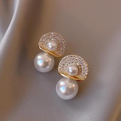 China New Arrival CLASSIC Drop Earrings Fashion Pearl Classic Round Women Dangle Elegant Female Korean Fashionable Female Jewelry for sale