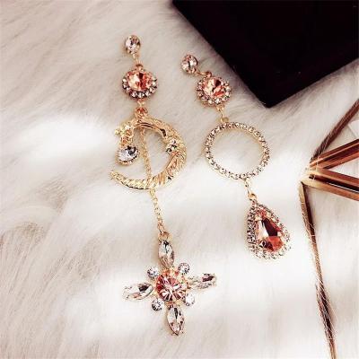 China FASHIONABLE New Arrival Vintage Water Drop Zinc Alloy Women Dangle Korean Baroque Moon Crystal Fashion Pink Circular Earring Jewelry for sale