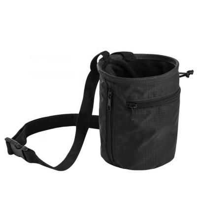 China Custom Zippered Pockets Comfortable Rock Climbing Chalk Bag for sale