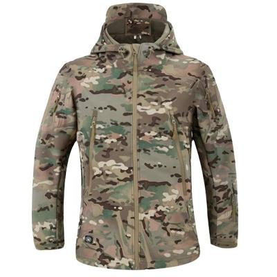 China Waterproof Sportswear Hooded Plus Size Parka Men's Casual Style Cotton Waterproof Camping Clothes for sale