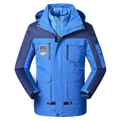 China Plus Size Men's Camping Clothes High Quality Mountaineering Jacket Outdoor Warm Windproof Waterproof  Winter Jacket mens warm clothes for sale