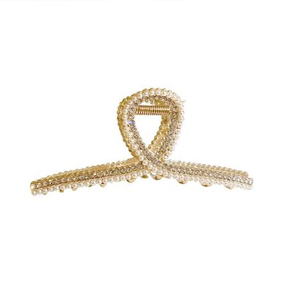 China 2022 New Claw Hair Clip Rhinestone Pearl Hair Clip Big Summer Hair Clip Shark Hair Accessories Wholesale Custom for sale