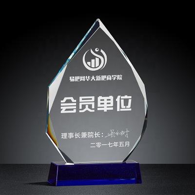 China Europe China Crystal Glass Iceberg Trophy Award High Quality Customized K9 Crystal Trophies Souvenir Gifts for sale