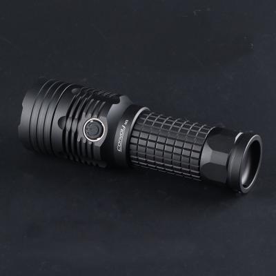 China Convoy M3 LED Light Torch Flashlight Integrated Cree XHP70.2 With Temperature Protection 4300 Lumen for sale