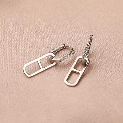 China Trendy Minimalist Trendy Design for Women Earring Jewelry Charm Earrings 925 Sterling Silver Paperclip Statement Earrings for sale