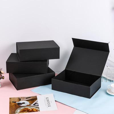 China Custom Printed Recycled Logo Flat Black Color Rigid Card Board Box Shoe Magnetic Folding Packaging for sale