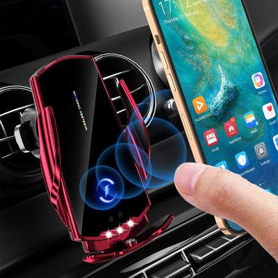 China Sensor P60 Mobile Car Phone Holder Universal Smart Duct Frame Fast Charging Wireless Charger for sale