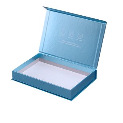 China Recycled Materials Customized Magnetic Flip Lid Cardboard Gift Packaging Box for sale