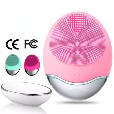 China Wholesale Portable Waterproof Anti-puffiness Face Massager Brush Electric Silicone Detergent Cleaning Facial Brush for sale