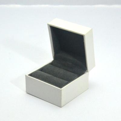 China Plastic Custom Ring Gift Box For Ring Box Velvet for sale