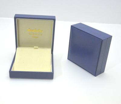 China Plastic Custom Classic Paper Jewelry Box With Foam Inserts for sale