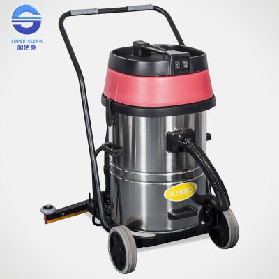 中国 水スクイージが付いている黒い 2000W 商業乾湿両方の掃除機 60L 販売のため