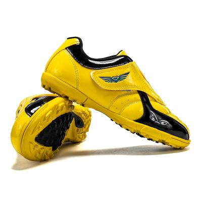 China TPU Children's Soccer Shoes Soccer Boots Shoes Soccer Cleats Laceless Primary School Sport Soccer Shoes Sneaker Boots for sale