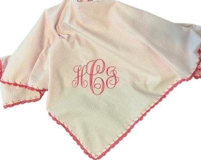 China Personalized Eco-Friendly Stripe Baby Monogrammed Cotton Seersucker Baby Lace Blanket Receiving Blanket Custom Summer Shower Gift for sale