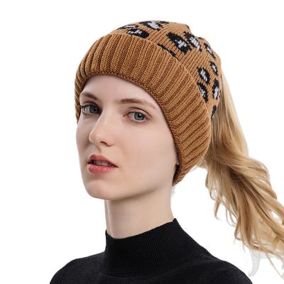 China WOMEN COMMON Wool Fashion Hat Leopard Winter Hats Beanie Cap Gorras Ladies Warm Knitted Winter Hats for sale