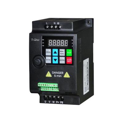 China Mini Solar Pump 3 Phase 380V 50/60HZ DC Inverter 1.5KW Input AC Output VFD Frequency Converter Motor Drive Controller 185*125*163 for sale