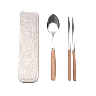 China Sustainable Portable Tableware Two Piece Set Chopsticks Box Long Handle Stainless Steel Chopsticks Wooden Handle Spoon for sale