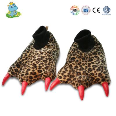 China Fuzyy Disposable Slippers ICTI Factory Custom Plush Animal Claw Slippers For Women for sale